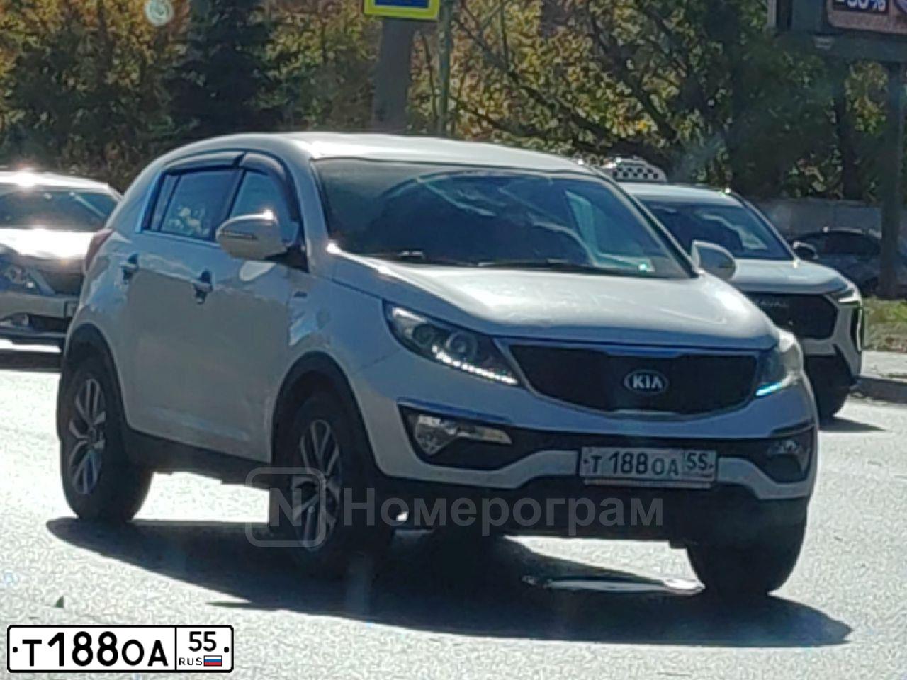 Фото автомобиля KIA SPORTAGE, 2015 — госномер Т188ОА55. Цвет: БЕЛЫЙ