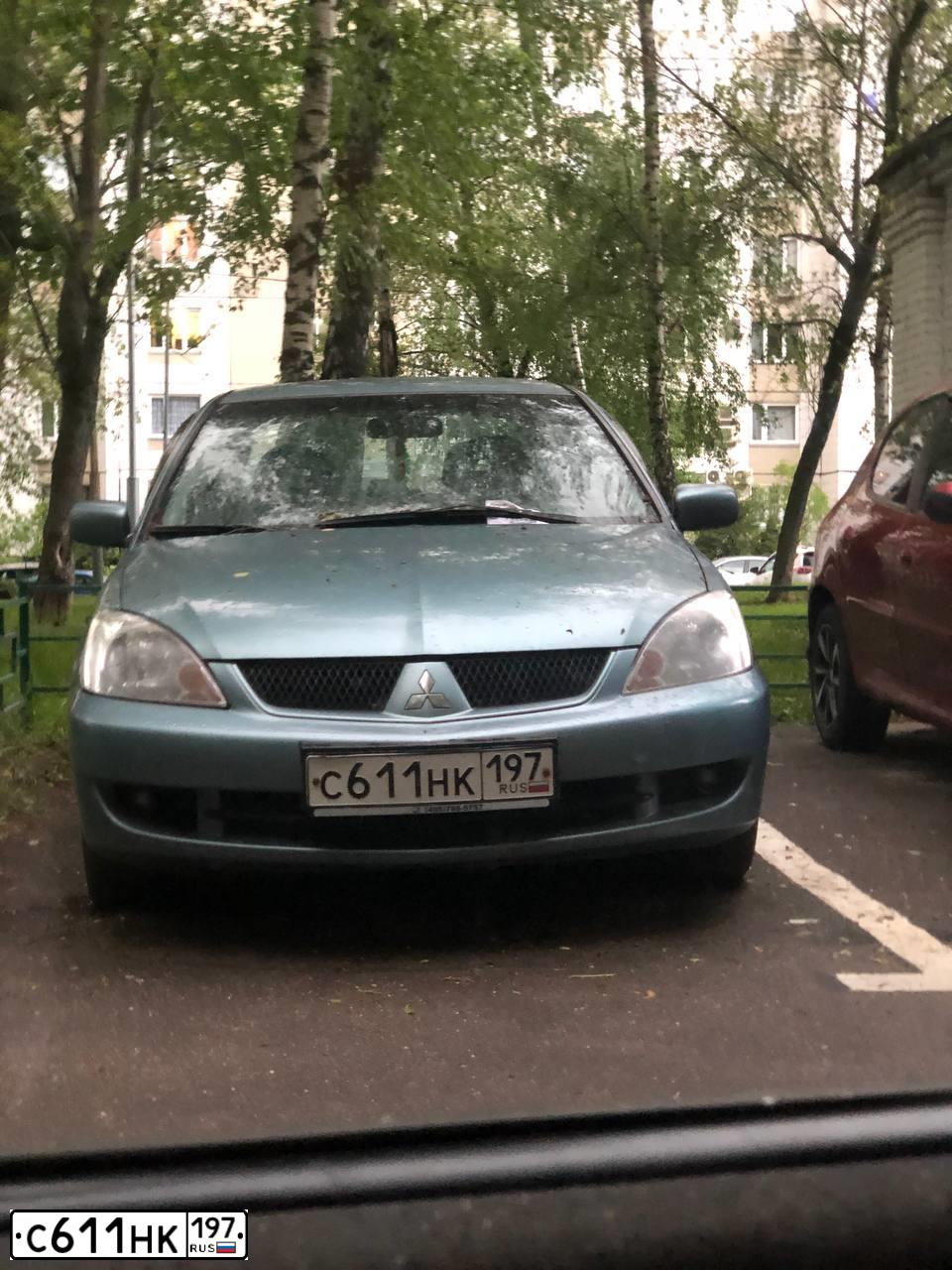 Фото автомобиля MITSUBISHI LANCER, 2006 — госномер Е251ОК95. Цвет: СВЕТЛО СЕРО-ЗЕЛЕНЫЙ