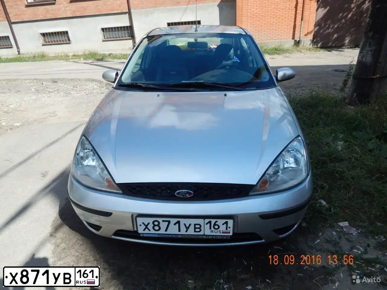 Фото автомобиля FORD FOCUS, 2004 — госномер В405НМ761. Цвет: СЕРЫЙ