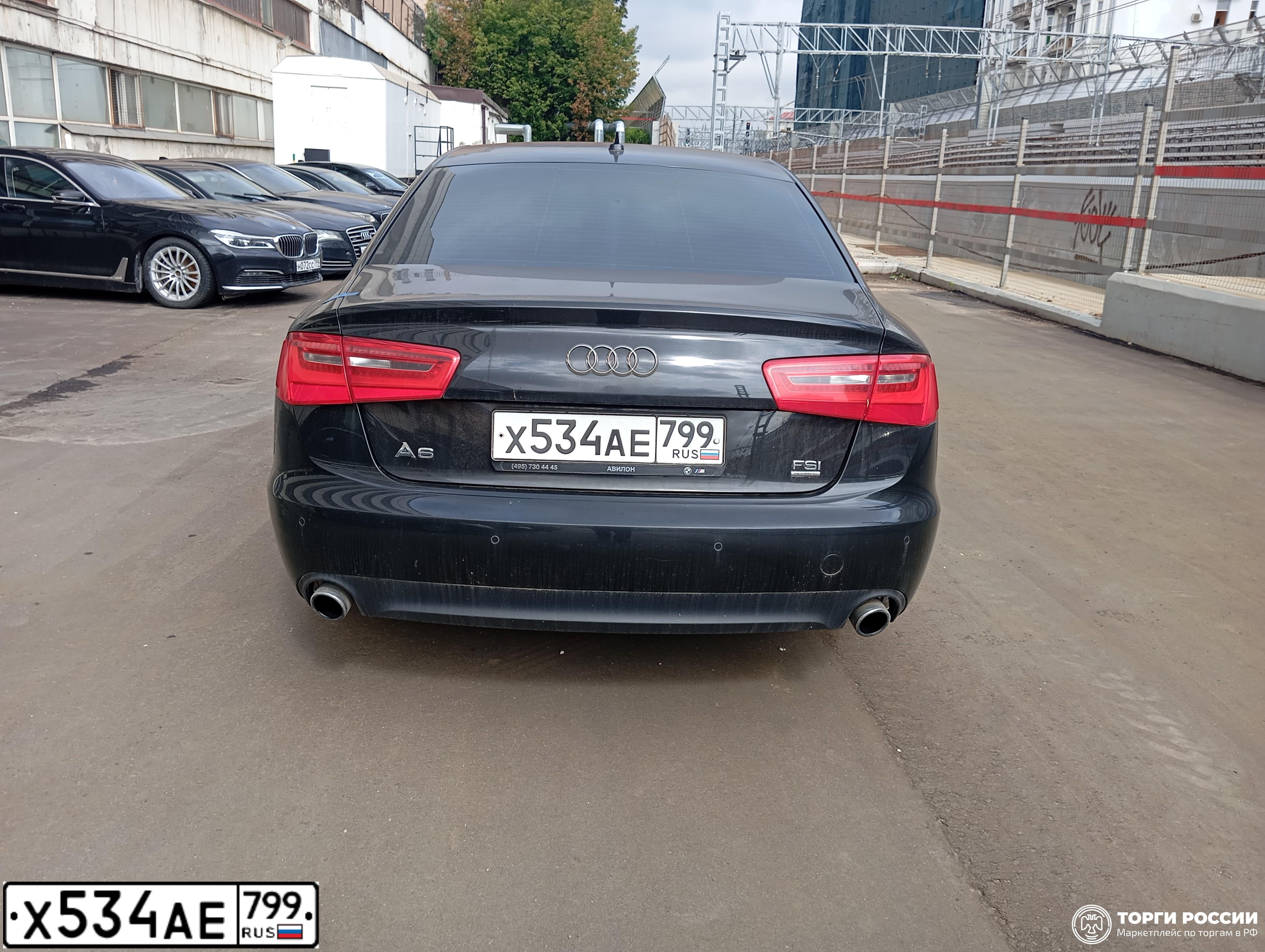 Фото автомобиля HYUNDAI GENESIS, 2017 — госномер Х534АЕ799. Цвет: ЧЕРНЫЙ
