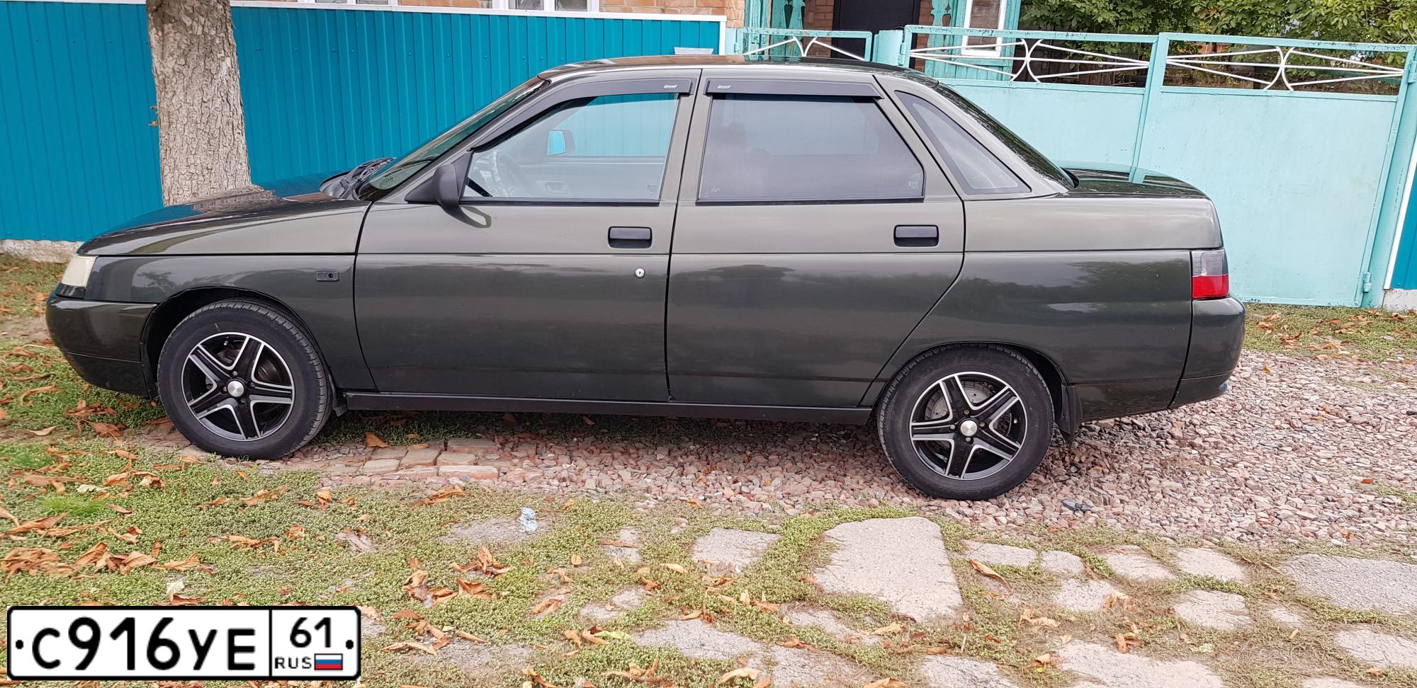 Фото автомобиля LADA 2110, 2006 — госномер С916УЕ61. Цвет: ЗЕЛЕНЫЙ
