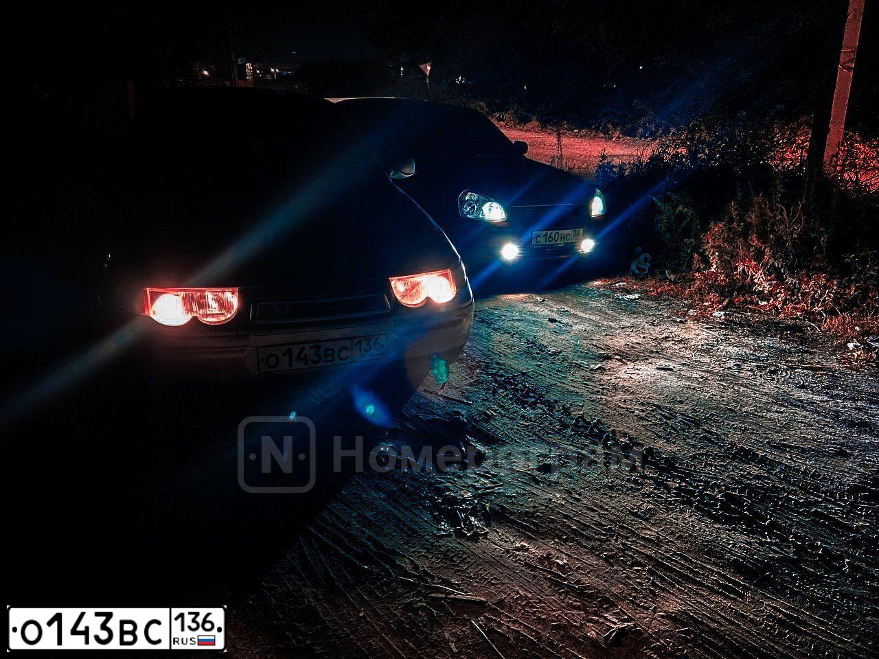 Фото автомобиля LADA 2112 LADA, 2003 — госномер О143ВС136. Цвет: СЕРЕБРИСТЫЙ