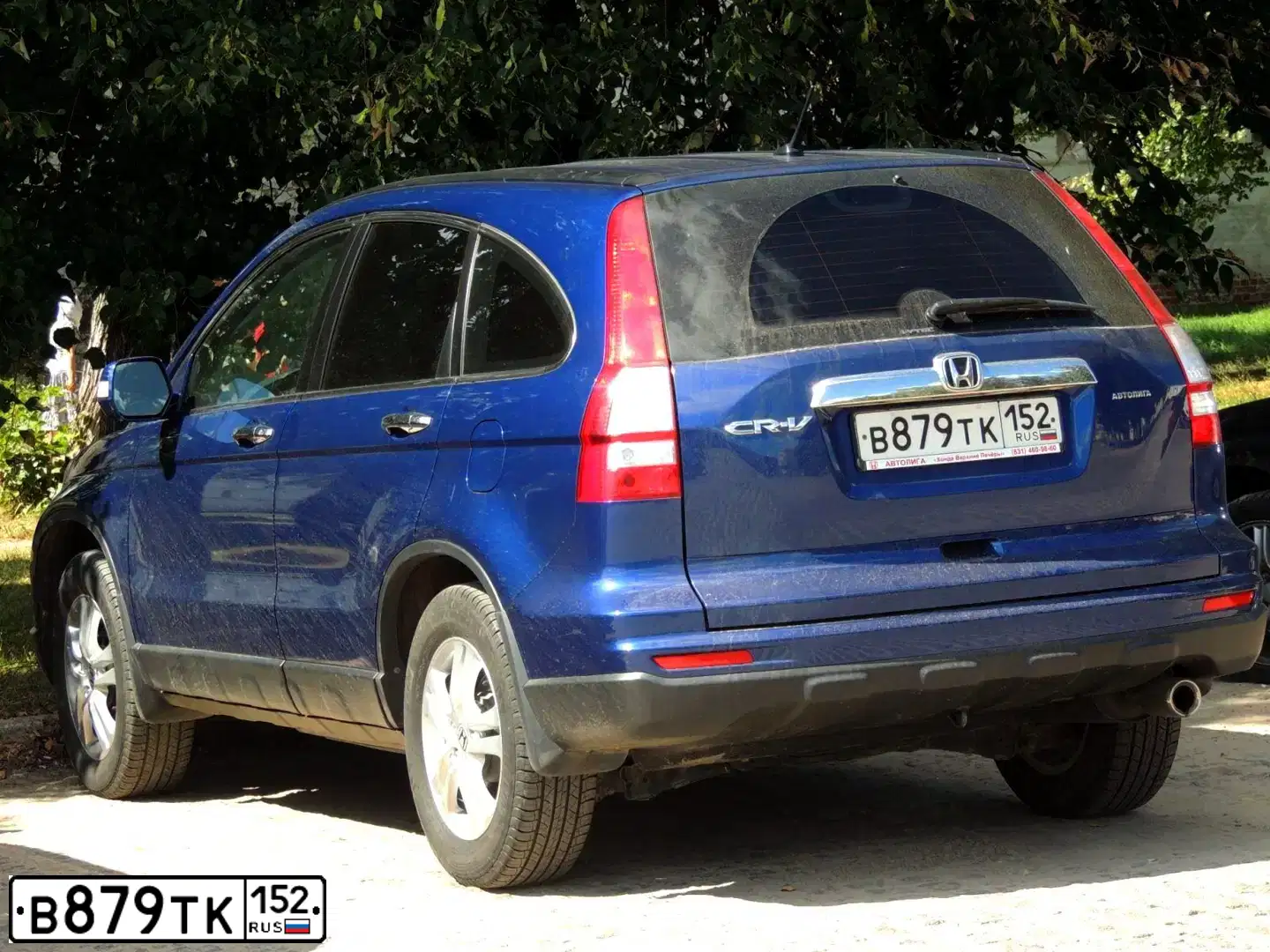 Фото автомобиля HONDA CR-V, 2011 — госномер В879ТК152. Цвет: СИНИЙ