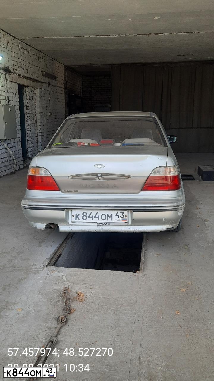 Фото автомобиля DAEWOO NEXIA, 2004 — госномер К844ОМ43. Цвет: ПЕРЛАМУТРОВО-СЕРЕБРИСТЫЙ