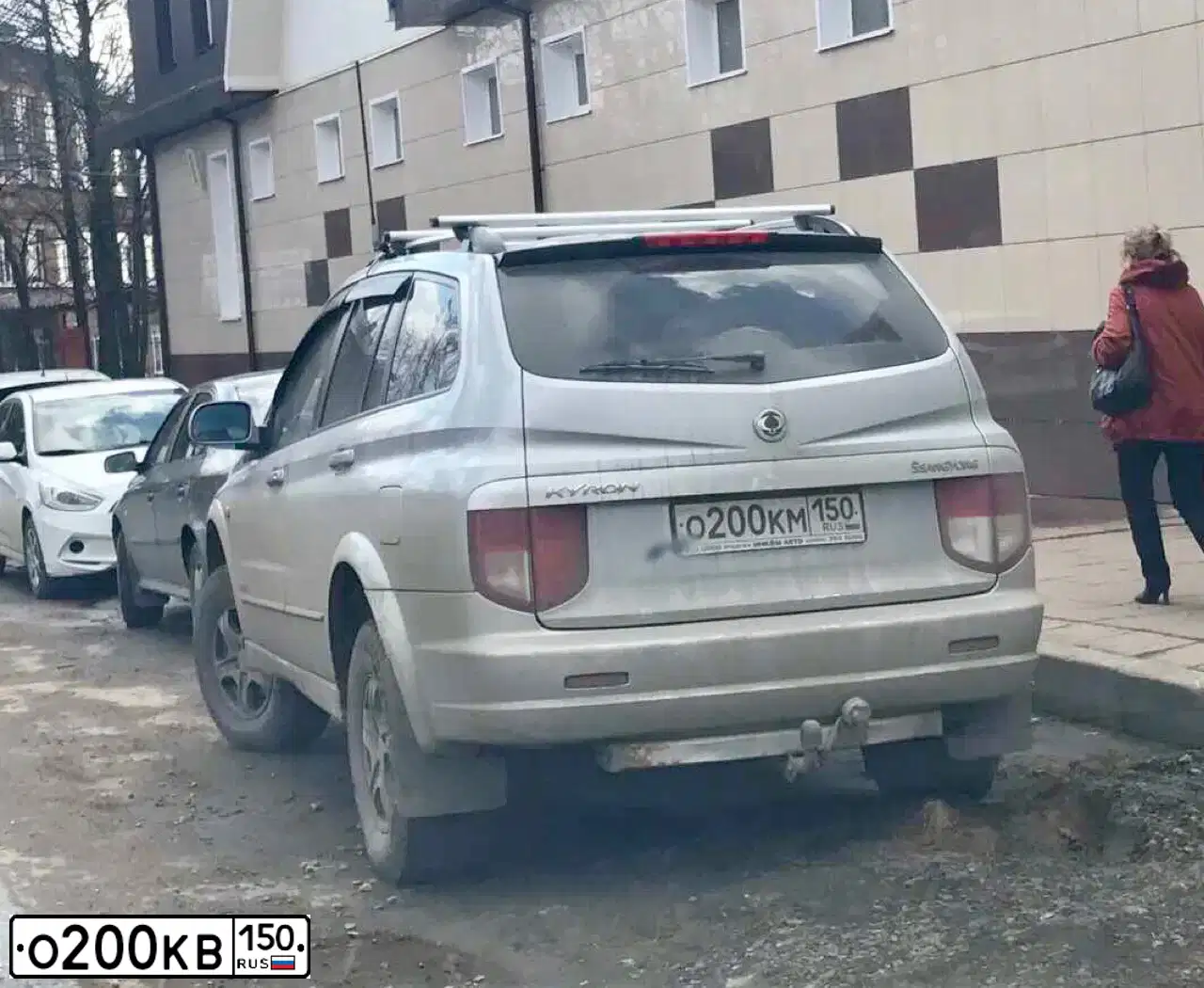 Фото автомобиля GAZ 3110 WOLGA, 2000 — госномер Р188РВ190. Цвет: ЗЕЛЕНЫЙ