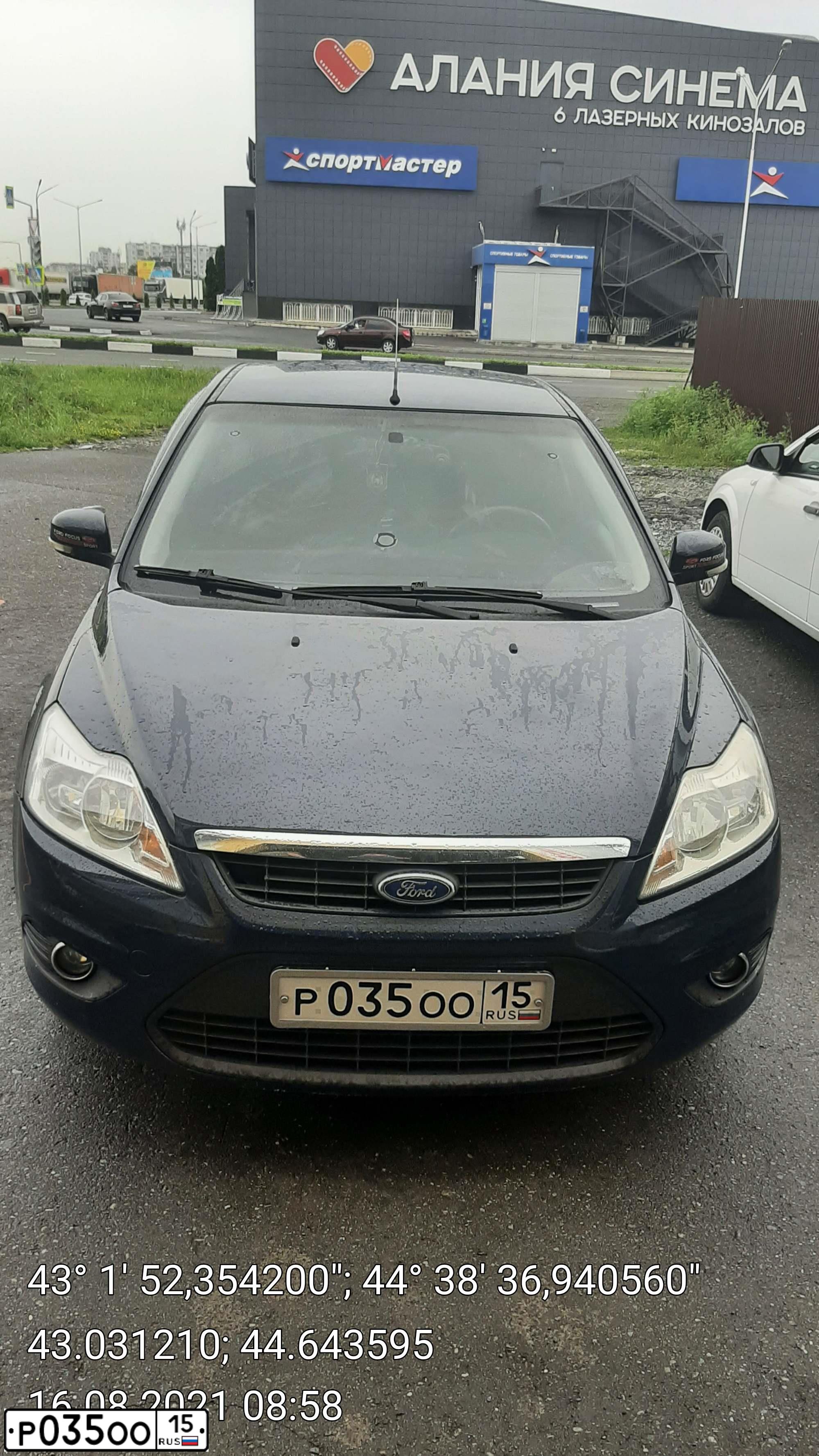 Фото автомобиля FORD FOCUS, 2008 — госномер Р035ОО15. Цвет: ТЕМНО-СИНИЙ