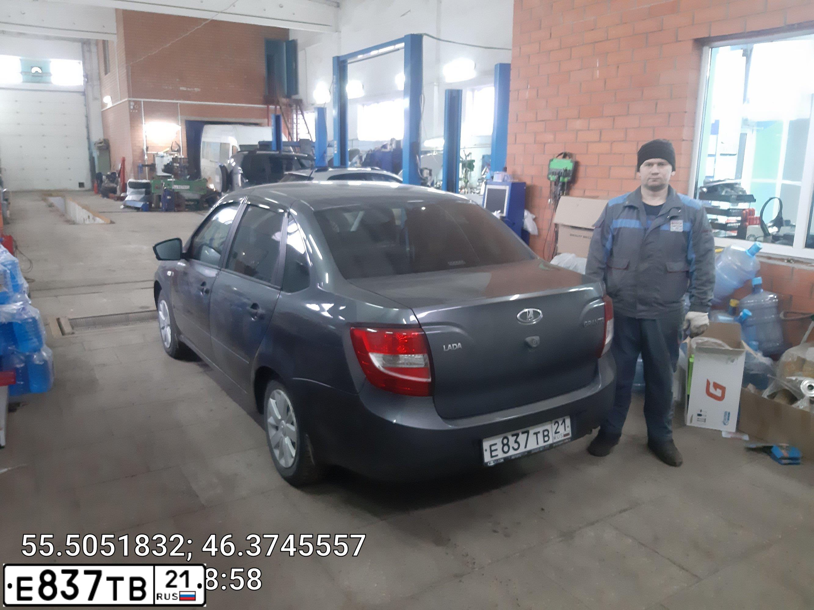 Фото автомобиля LADA 2190 GRANTA, 2017 — госномер Т751ХМ12. Цвет: СЕРЕБРИСТО-ТЕМНО-СЕРЫЙ