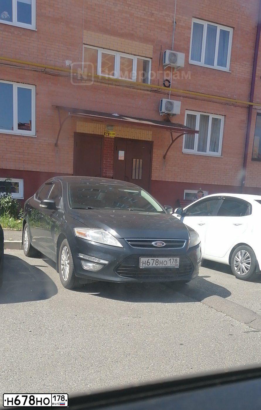 Фото автомобиля FORD MONDEO, 2012 — госномер Н352ВС57. Цвет: ЧЕРНЫЙ