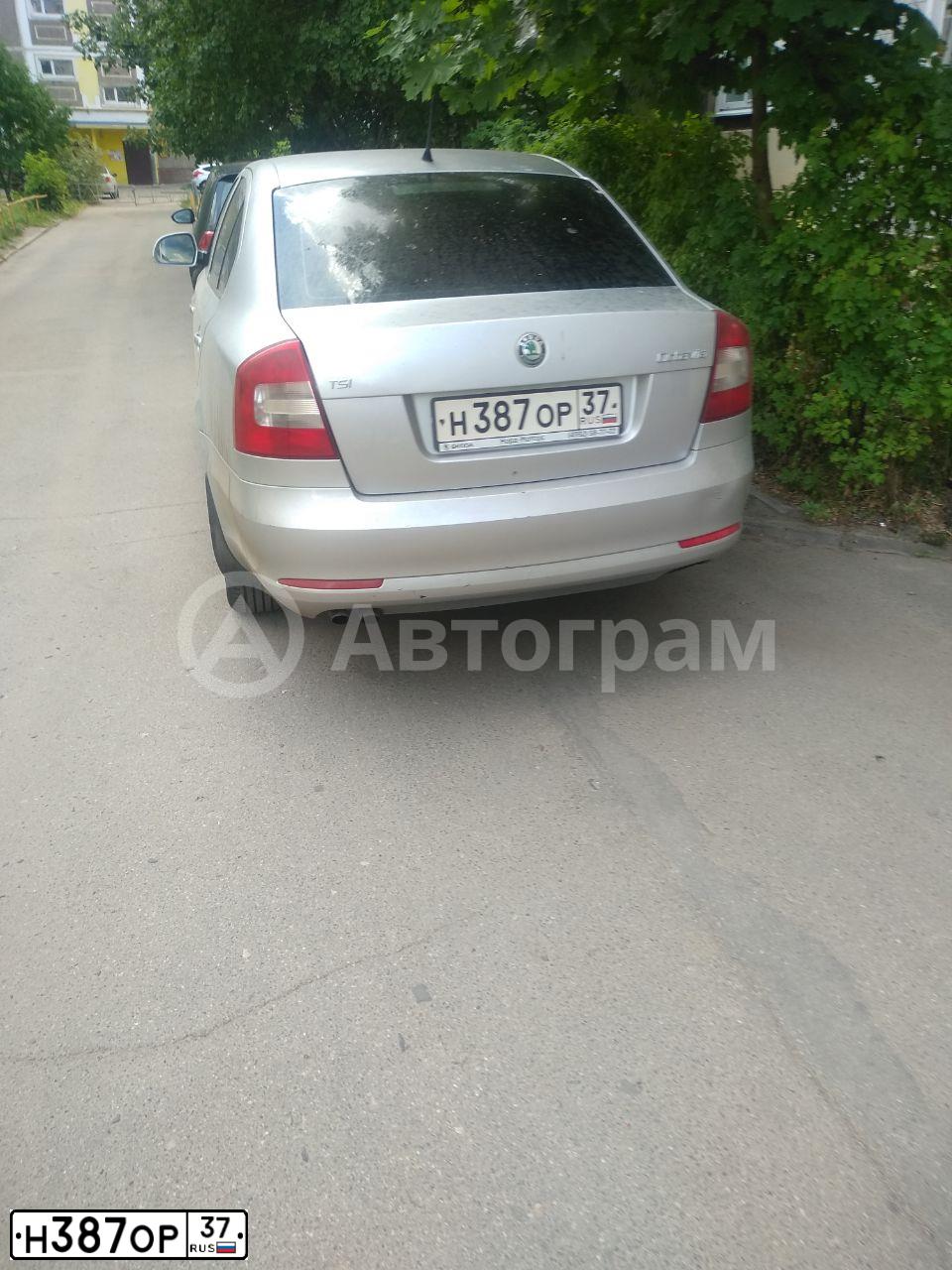 Фото автомобиля SKODA OCTAVIA, 2011 — госномер Н387ОР37. Цвет: СЕРЕБРИСТЫЙ
