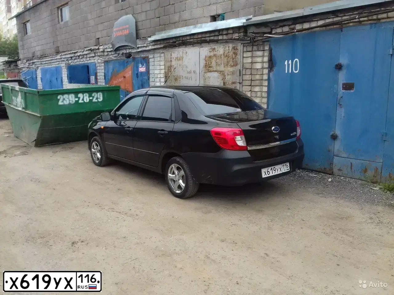 Фото автомобиля DATSUN N ON-DO, 2014 — госномер А895ТУ164. Цвет: Коричневый
