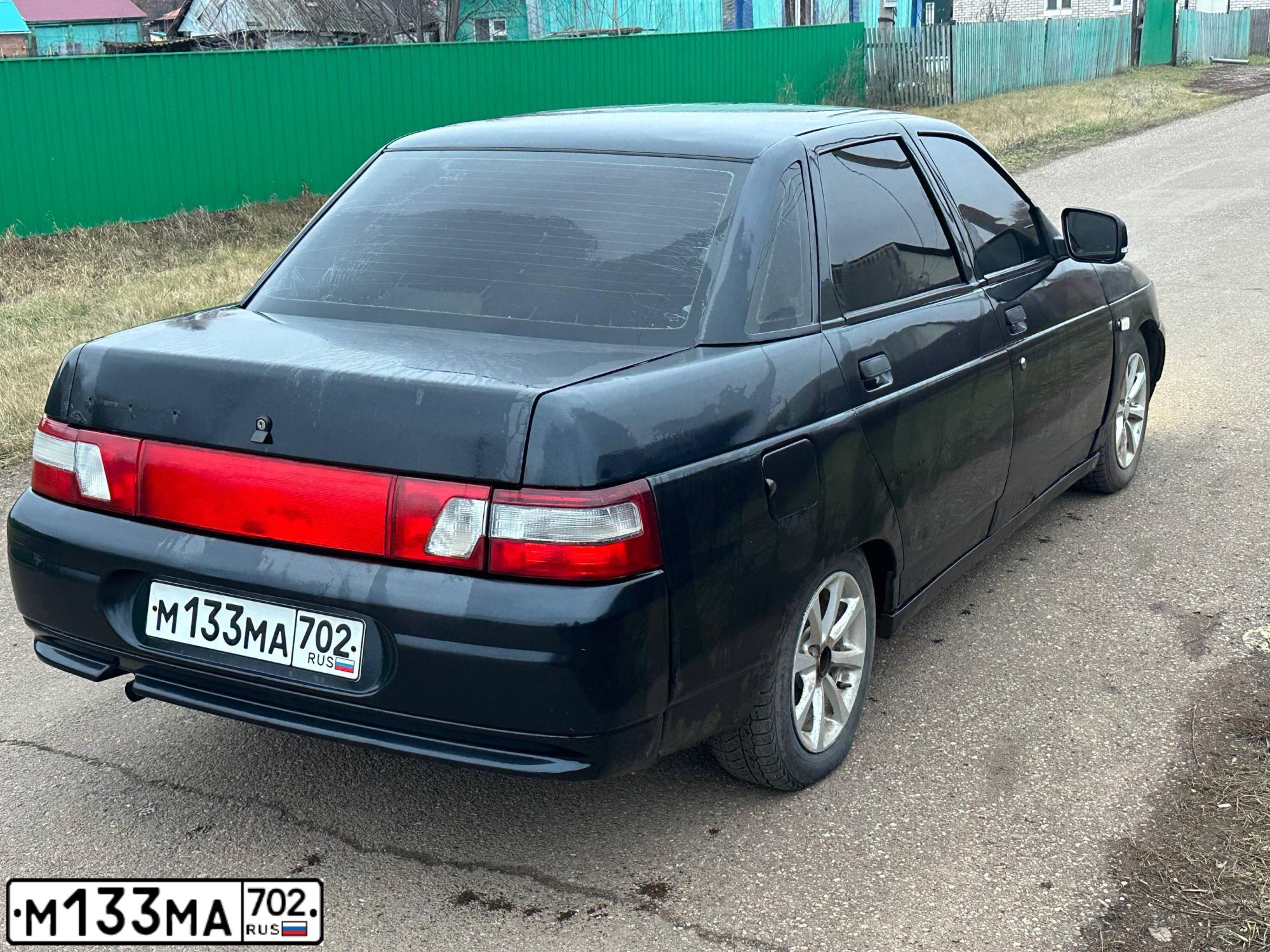 Фото автомобиля BOGDAN 2110/2111, 2010 — госномер Р155УВ702. Цвет: ЧЕРНЫЙ