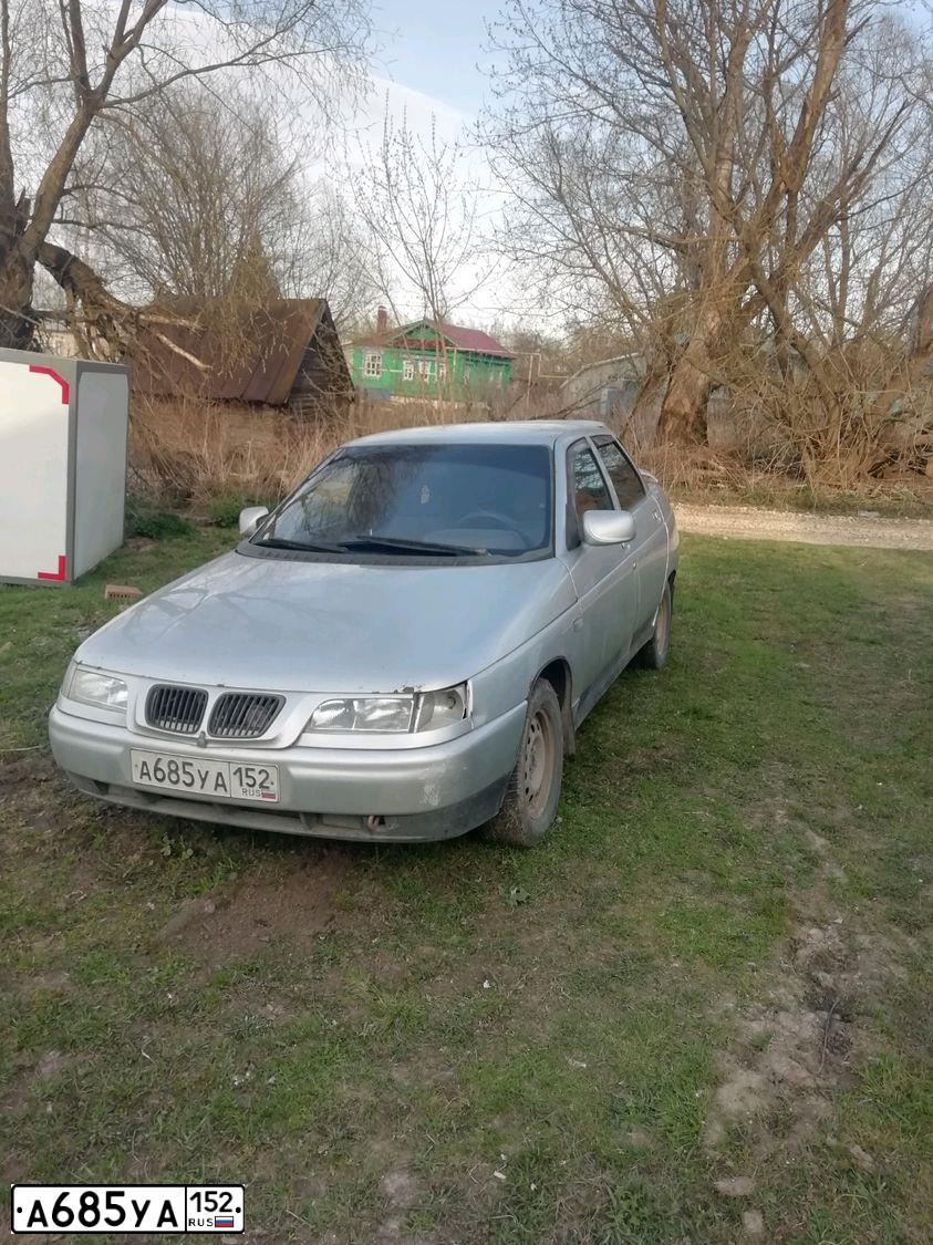 Фото автомобиля LADA 2110, 2002 — госномер А685УА152. Цвет: СВЕТЛО-СЕРЫЙ
