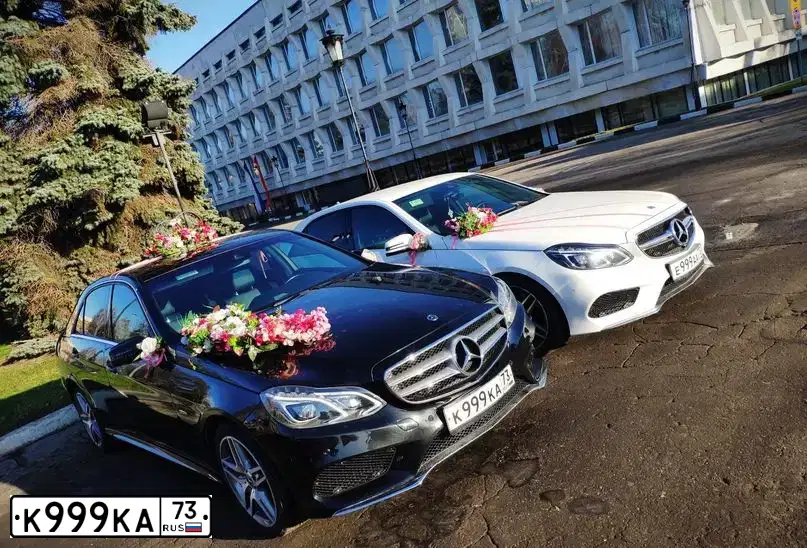 Фото автомобиля MERCEDES E-KLASSE, 2015 — госномер К999КА73. Цвет: ЧЕРНЫЙ
