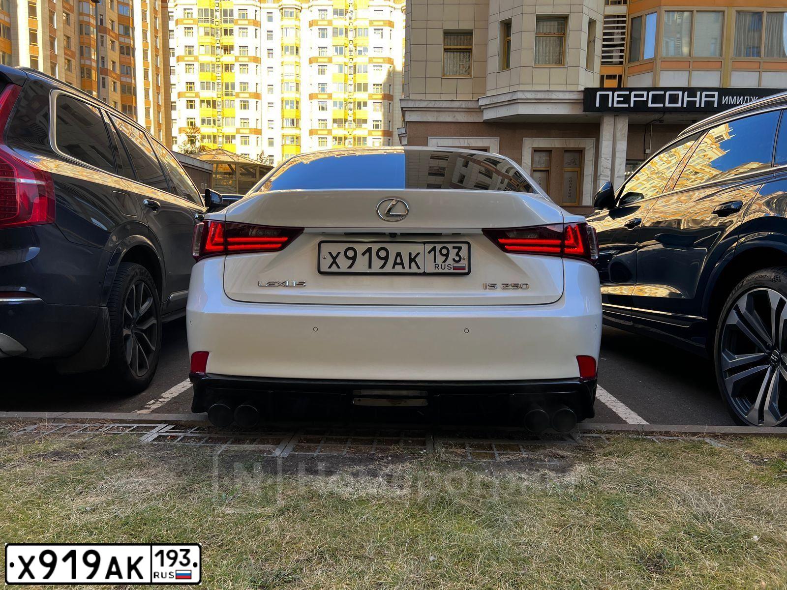 Фото автомобиля LEXUS IS250, 2014 — госномер Е118ТС797. Цвет: БЕЛЫЙ