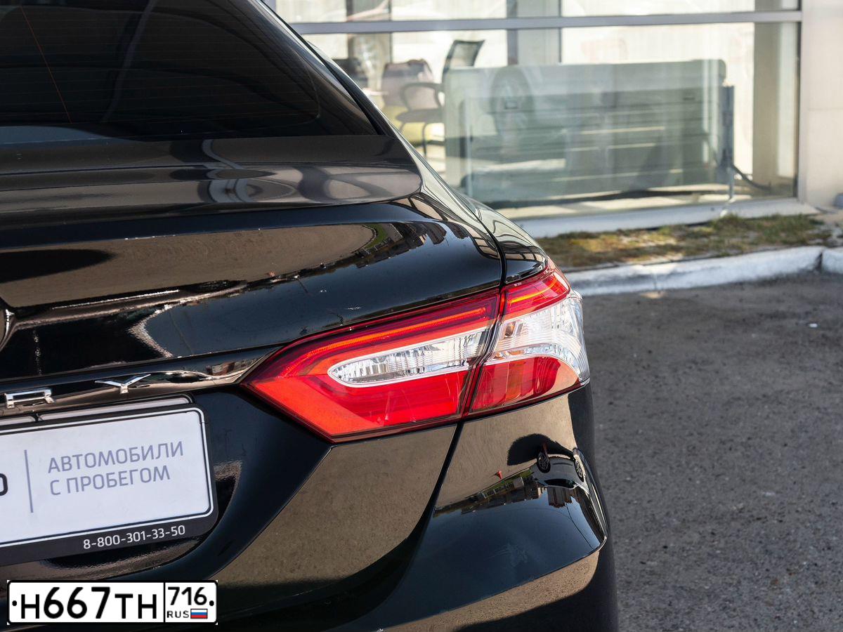 Фото автомобиля TOYOTA CAMRY, 2021 — госномер С163АО159. Цвет: ЧЕРНЫЙ