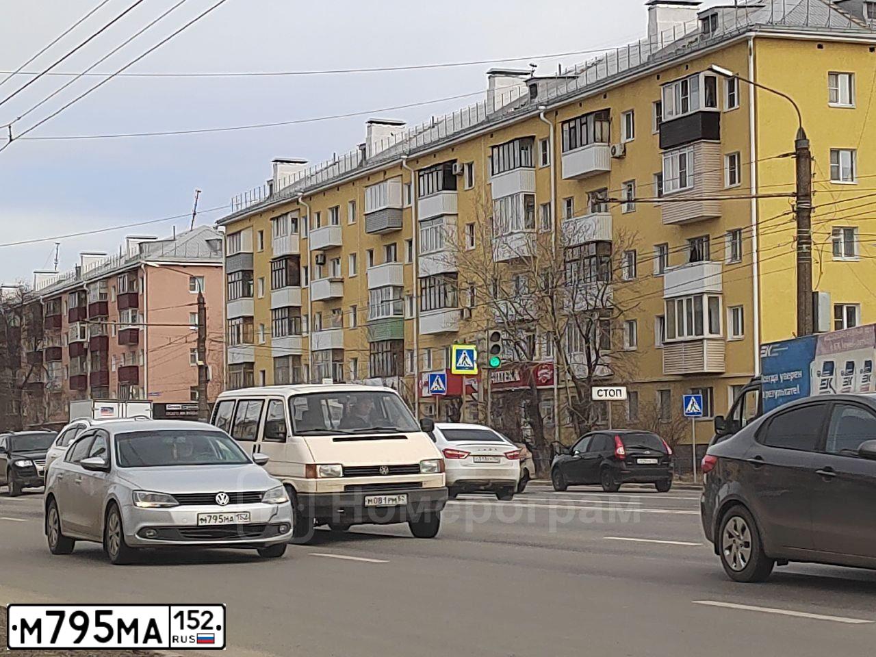 Фото автомобиля VOLKSWAGEN JETTA, 2013 — госномер К582ЕС13. Цвет: ЧЕРНЫЙ