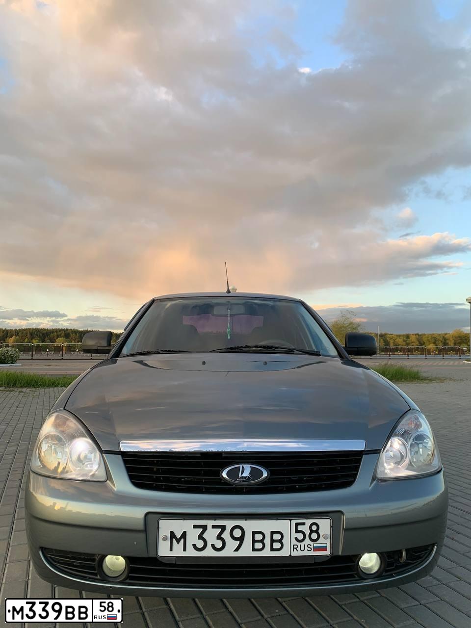 Фото автомобиля LADA 2172 PRIORA, 2012 — госномер М339ВВ58. Цвет: СРЕДНИЙ СЕРО-ЗЕЛЕНЫЙ МЕТ.