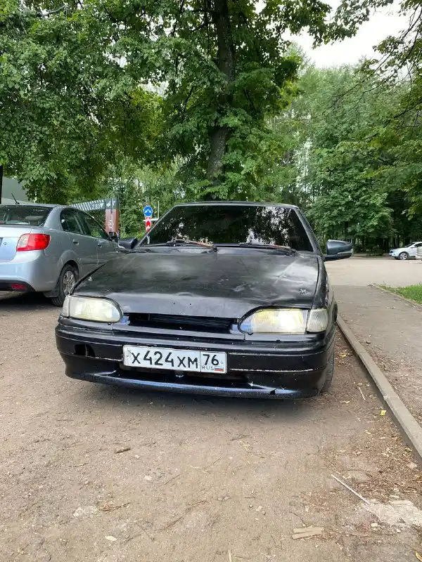 Фото автомобиля LADA 2115 SAMARA, 2008 — госномер Х424ХМ76. Цвет: ЧЕРНЫЙ