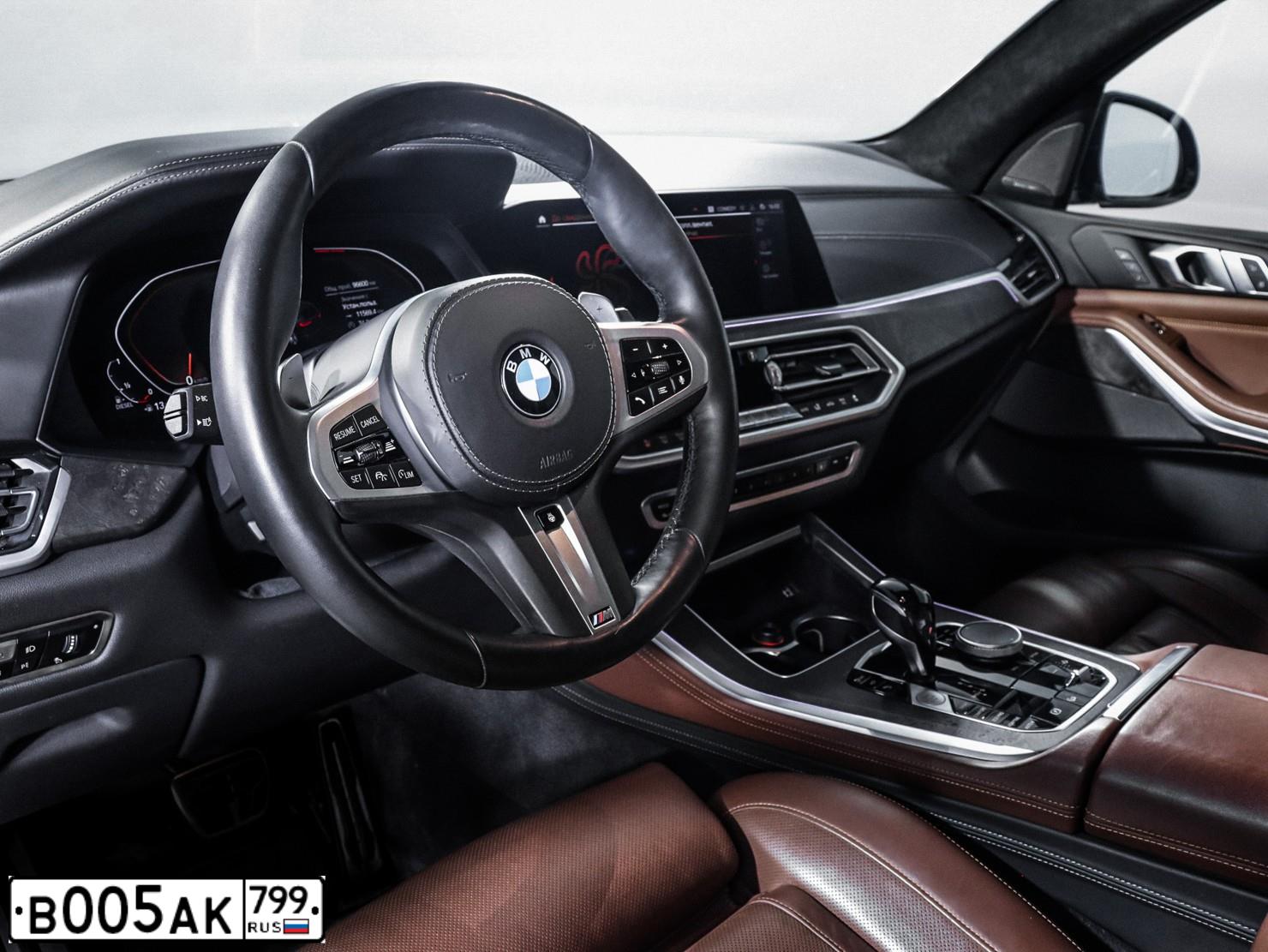Фото автомобиля FORD MONDEO, 2013 — госномер В005АК799. Цвет: СЕРЕБРИСТЫЙ