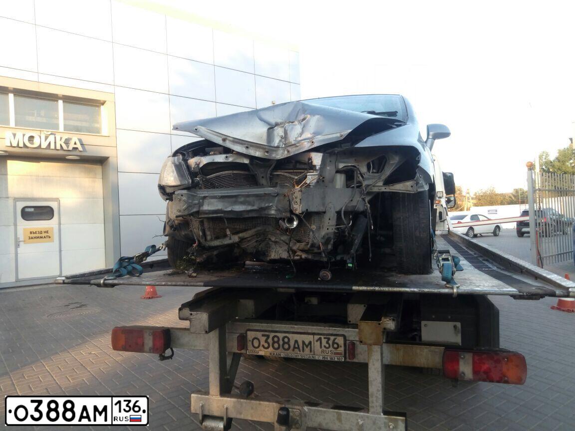 Фото автомобиля MERCEDES ATEGO, 2010 — госномер В977АК136. Цвет: БЕЛЫЙ