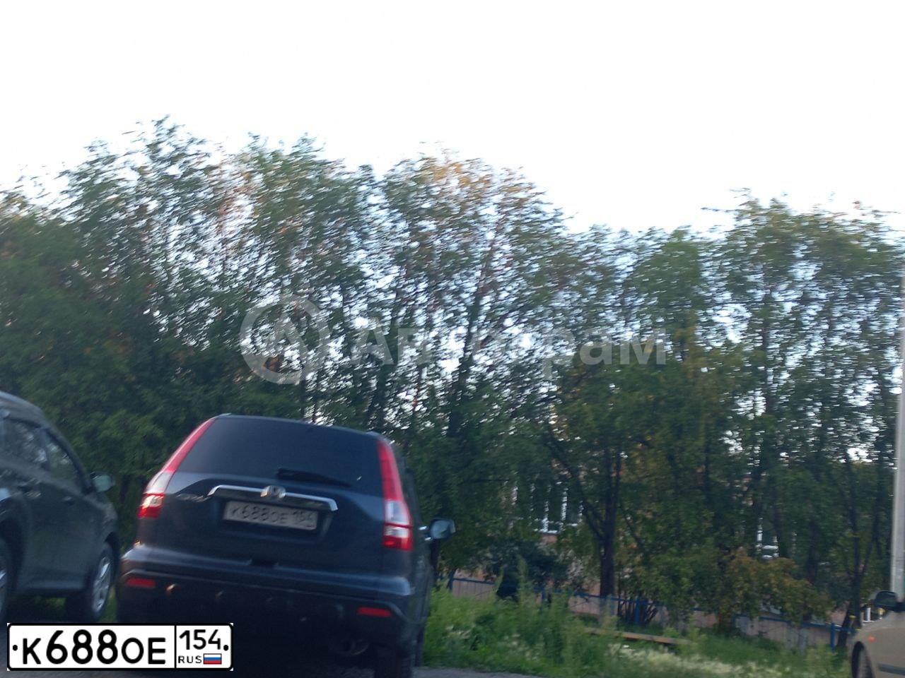 Фото автомобиля HONDA CR-V, 2008 — госномер В490МО122. Цвет: Серый