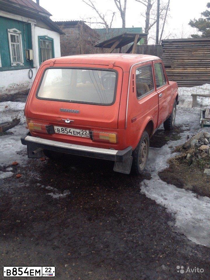 Фото автомобиля LADA 2121 NIVA, 1983 — госномер В854ЕМ22. Цвет: Красный