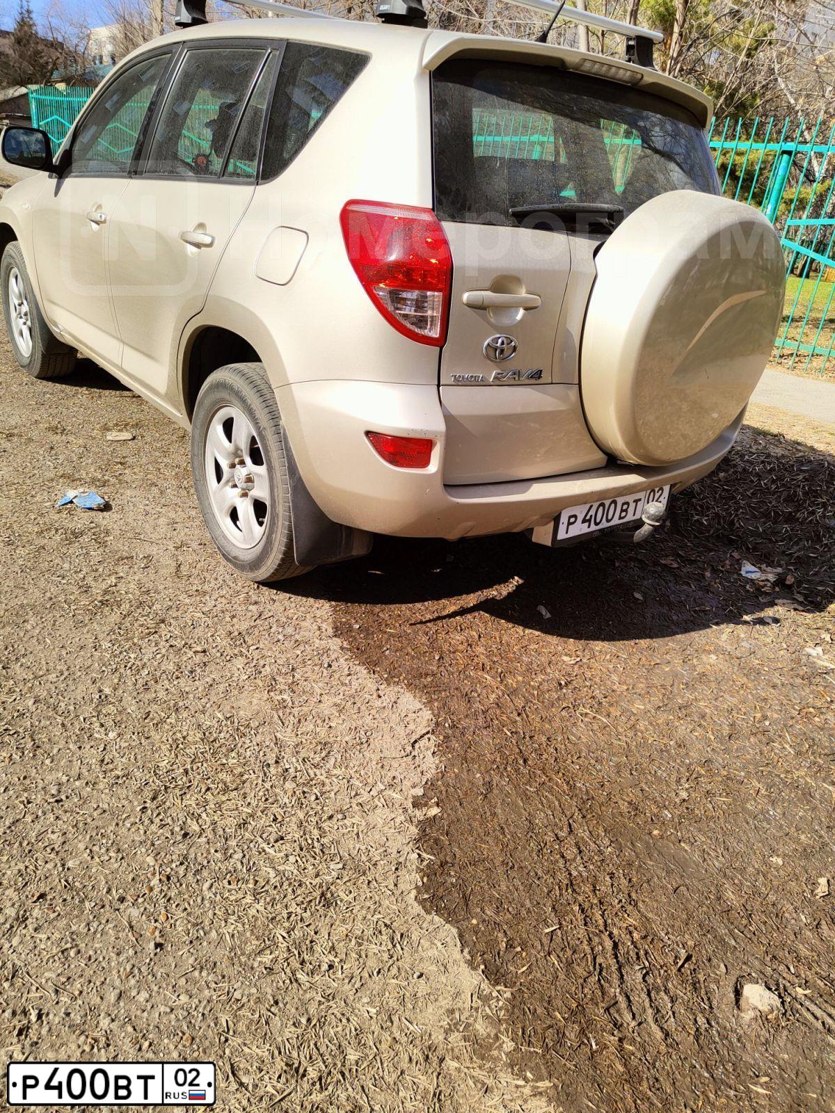 Фото автомобиля TOYOTA RAV4, 2007 — госномер Р400ВТ02. Цвет: БЕЖЕВЫЙ