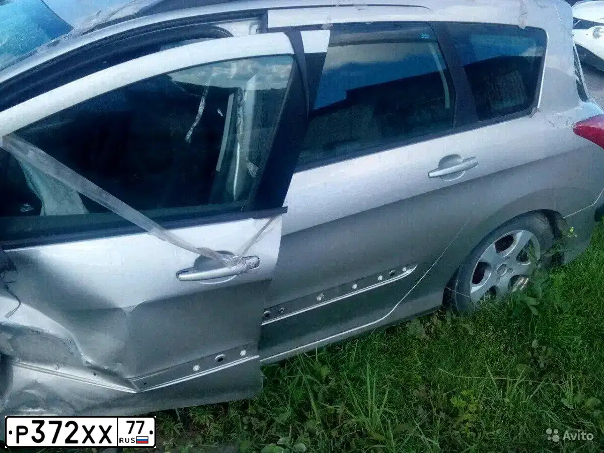 Фото автомобиля PEUGEOT T 308, 2008 — госномер Р372ХХ77. Цвет: СЕРЫЙ