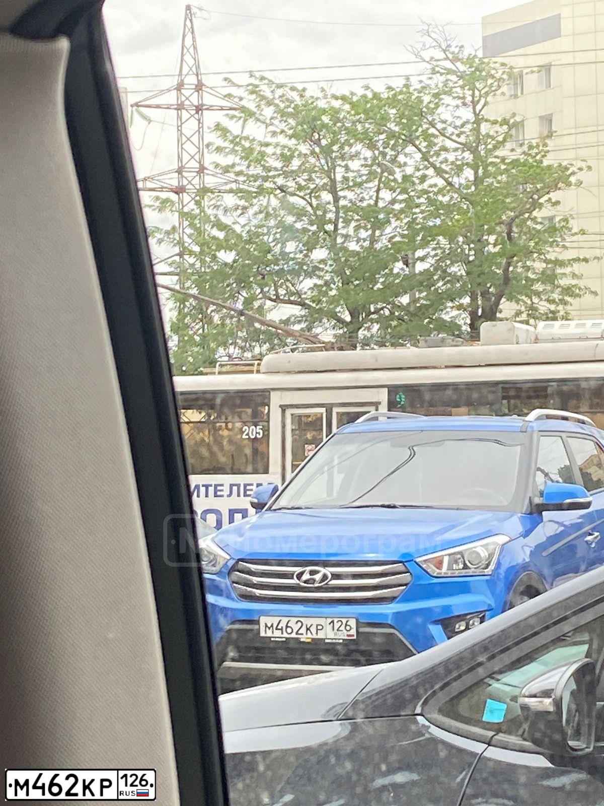 Фото автомобиля HYUNDAI CRETA, 2017 — госномер Е060ОТ126. Цвет: синий