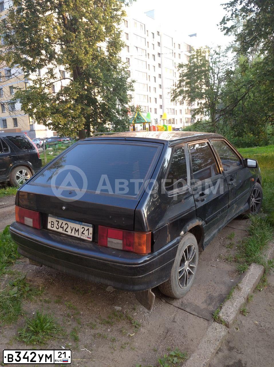 Фото автомобиля LADA 2114 SAMARA, 2013 — госномер В342УМ21. Цвет: Сине-Черный