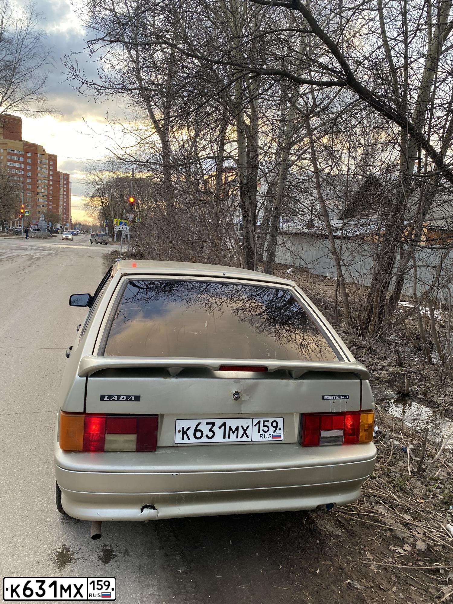 Фото автомобиля LADA 2114 SAMARA, 2004 — госномер К631МХ159. Цвет: СВЕТЛО-СЕРО-ЗЕЛЕНЫЙ