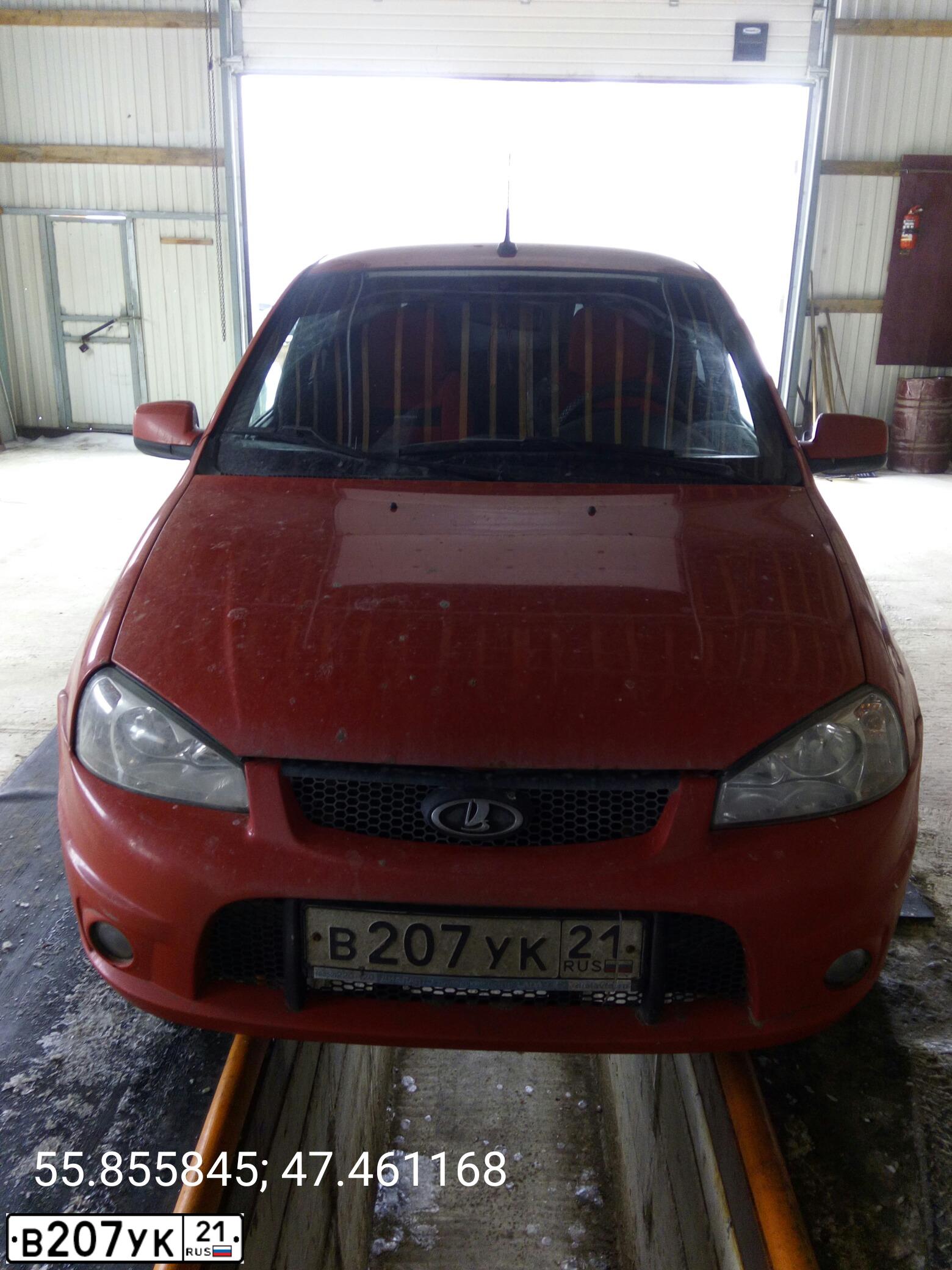 Фото автомобиля LADA 1119 KALINA, 2012 — госномер В207УК21. Цвет: Красный