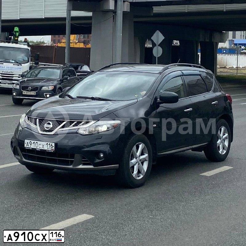 Фото автомобиля NISSAN MURANO, 2011 — госномер Е435ВХ156. Цвет: ЧЕРНЫЙ