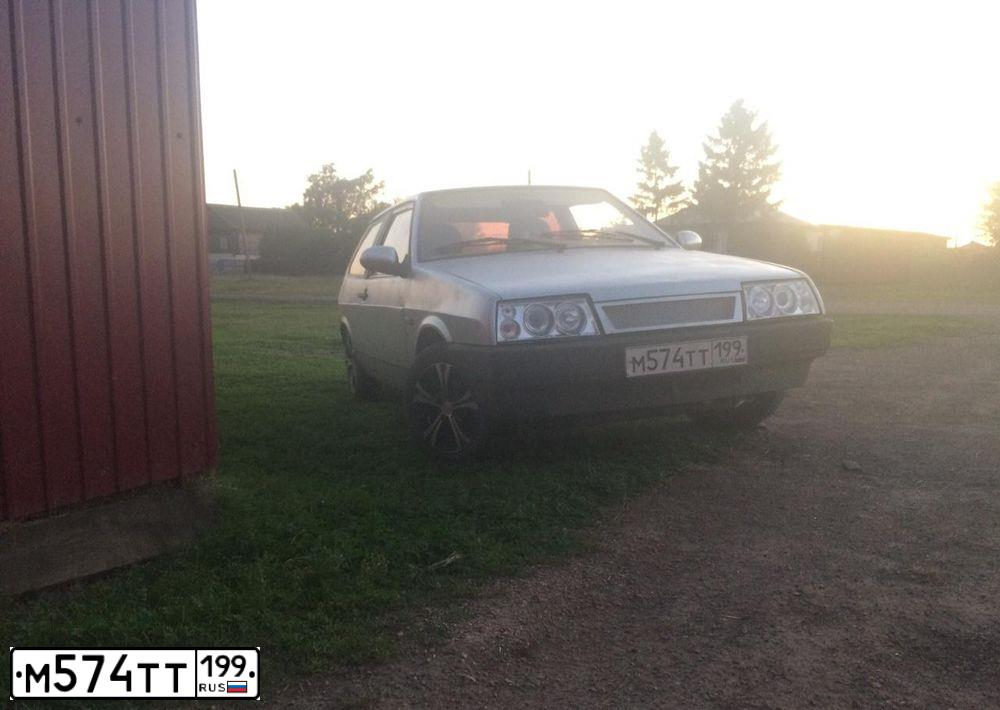 Фото автомобиля LADA 2108 SAMARA, 1998 — госномер М574ТТ199. Цвет: ЗОЛОТИСТЫЙ