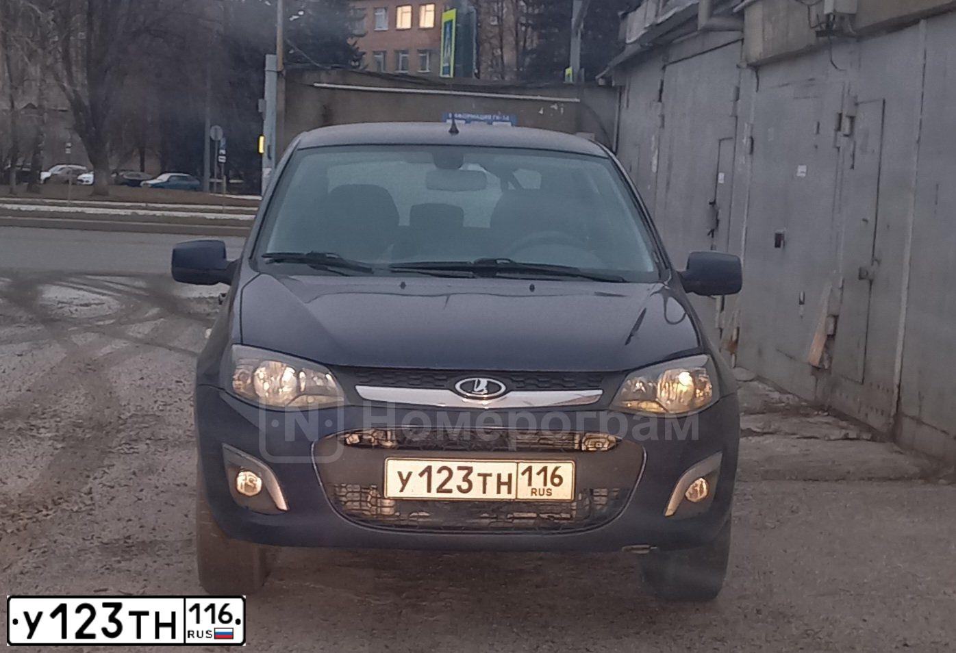 Фото автомобиля LADA 2192 KALINA, 2015 — госномер У123ТН116. Цвет: синий