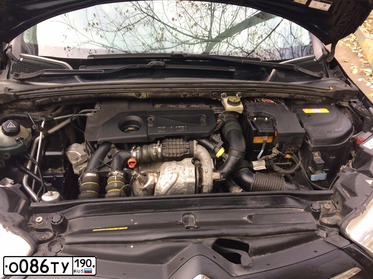Фото автомобиля CITROEN C4, 2012 — госномер О086ТУ190. Цвет: ЧЕРНЫЙ