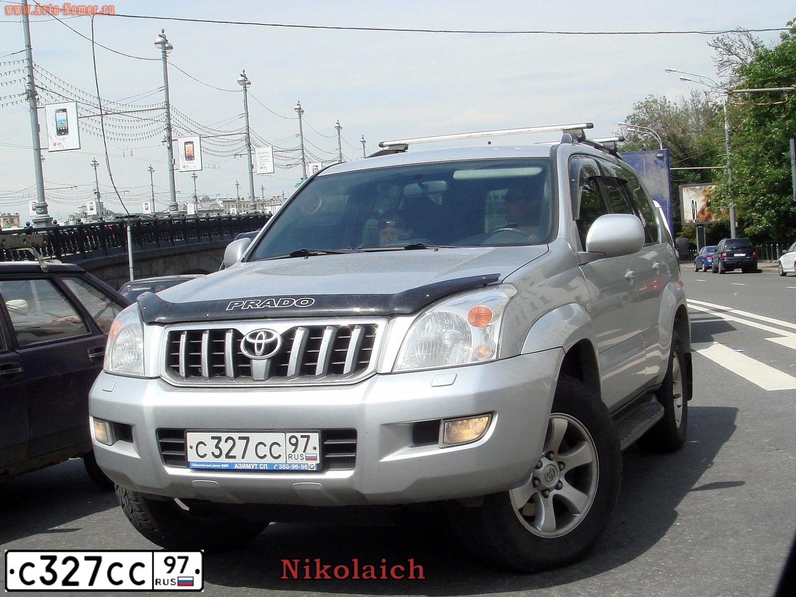 Фото автомобиля TOYOTA LANDCRUISER 200, 2008 — госномер С327СС97. Цвет: ЧЕРНЫЙ