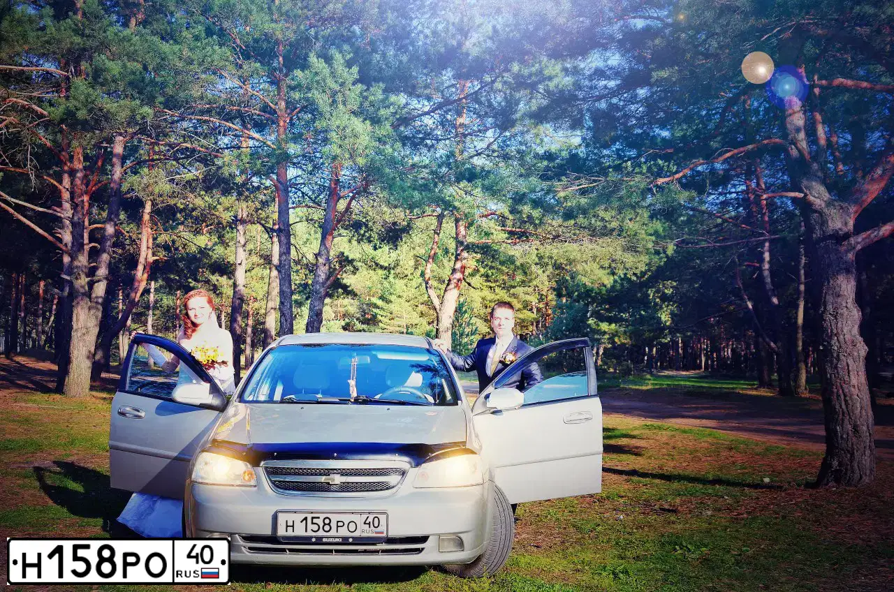 Фото автомобиля CHEVROLET LACETTI, 2007 — госномер Н158РО40. Цвет: Серебристый