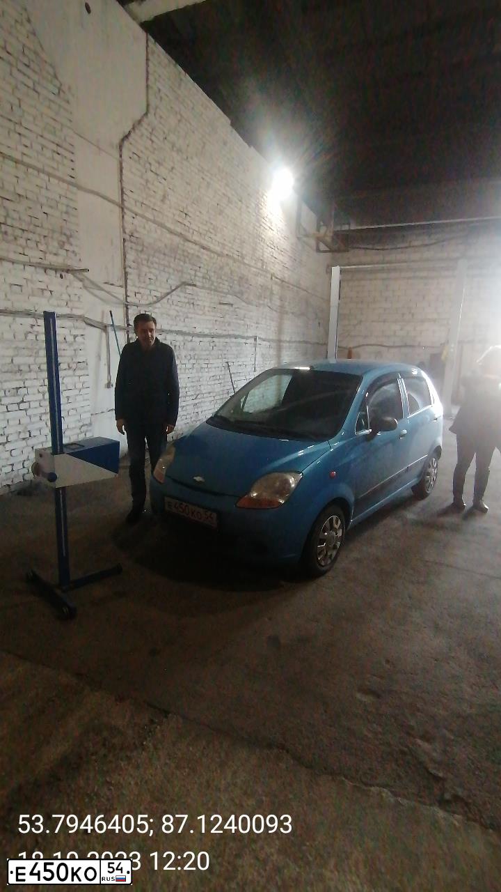 Фото автомобиля CHEVROLET SPARK, 2005 — госномер К543ОА142. Цвет: синий