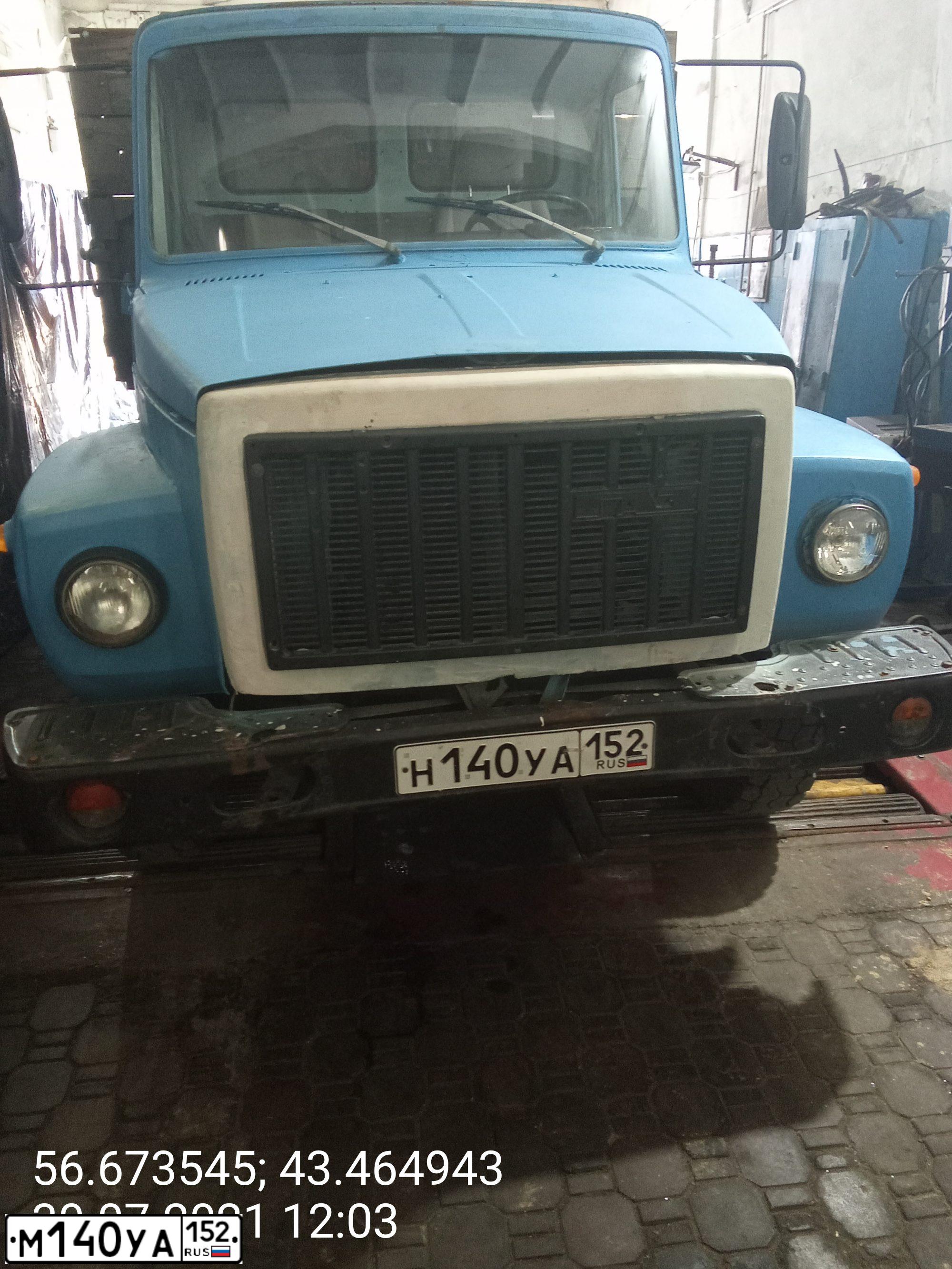 Фото автомобиля CHEVROLET NIVA, 2010 — госномер А720ХМ152. Цвет: СЕРО-КОРИЧНЕВЫЙ