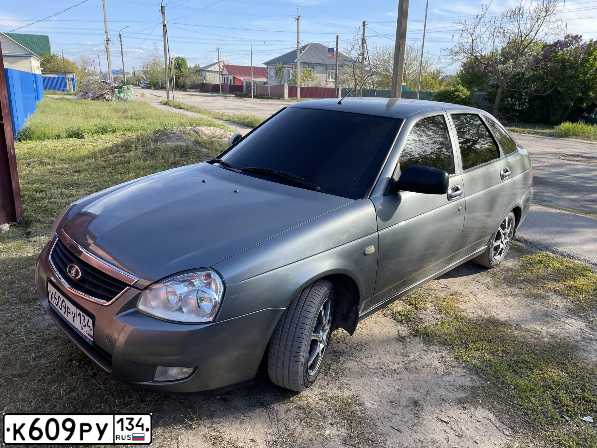 Фото автомобиля LADA 2172 PRIORA, 2013 — госномер К609РУ134. Цвет: СРЕДНИЙ СЕРО-ЗЕЛЕНЫЙ МЕТ.