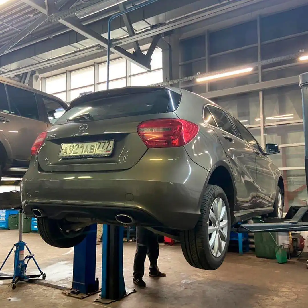 Фото автомобиля MERCEDES A-KLASSE, 2013 — госномер В654НТ790. Цвет: СЕРЫЙ