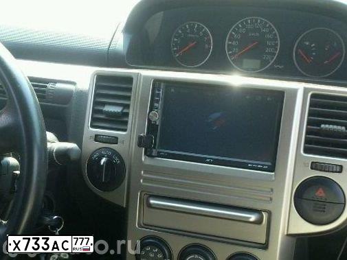 Фото автомобиля NISSAN X-TRAIL, 2004 — госномер В200ОН06. Цвет: серый