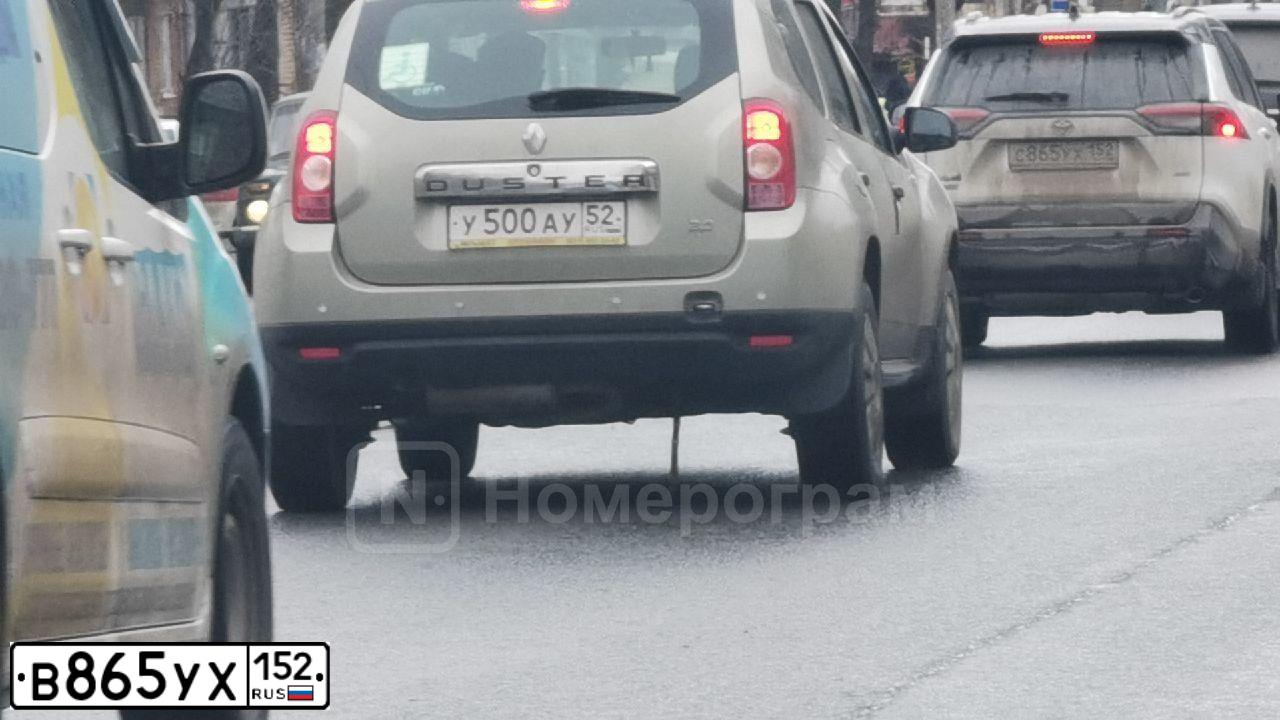 Фото автомобиля FORD FOCUS, 2010 — госномер В865УУ152. Цвет: ЧЕРНЫЙ