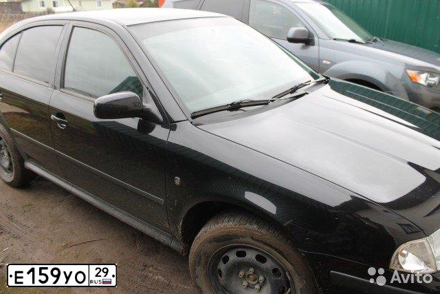 Фото автомобиля SKODA OCTAVIA, 2008 — госномер Е159УО29. Цвет: ЧЕРНЫЙ