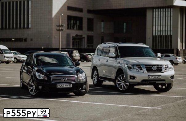 Фото автомобиля TOYOTA HIGHLANDER, 2012 — госномер Р555РУ59. Цвет: ЧЕРНЫЙ