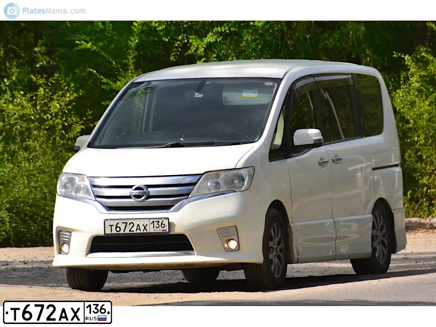 Фото автомобиля NISSAN SERENA, 2012 — госномер О400НС46