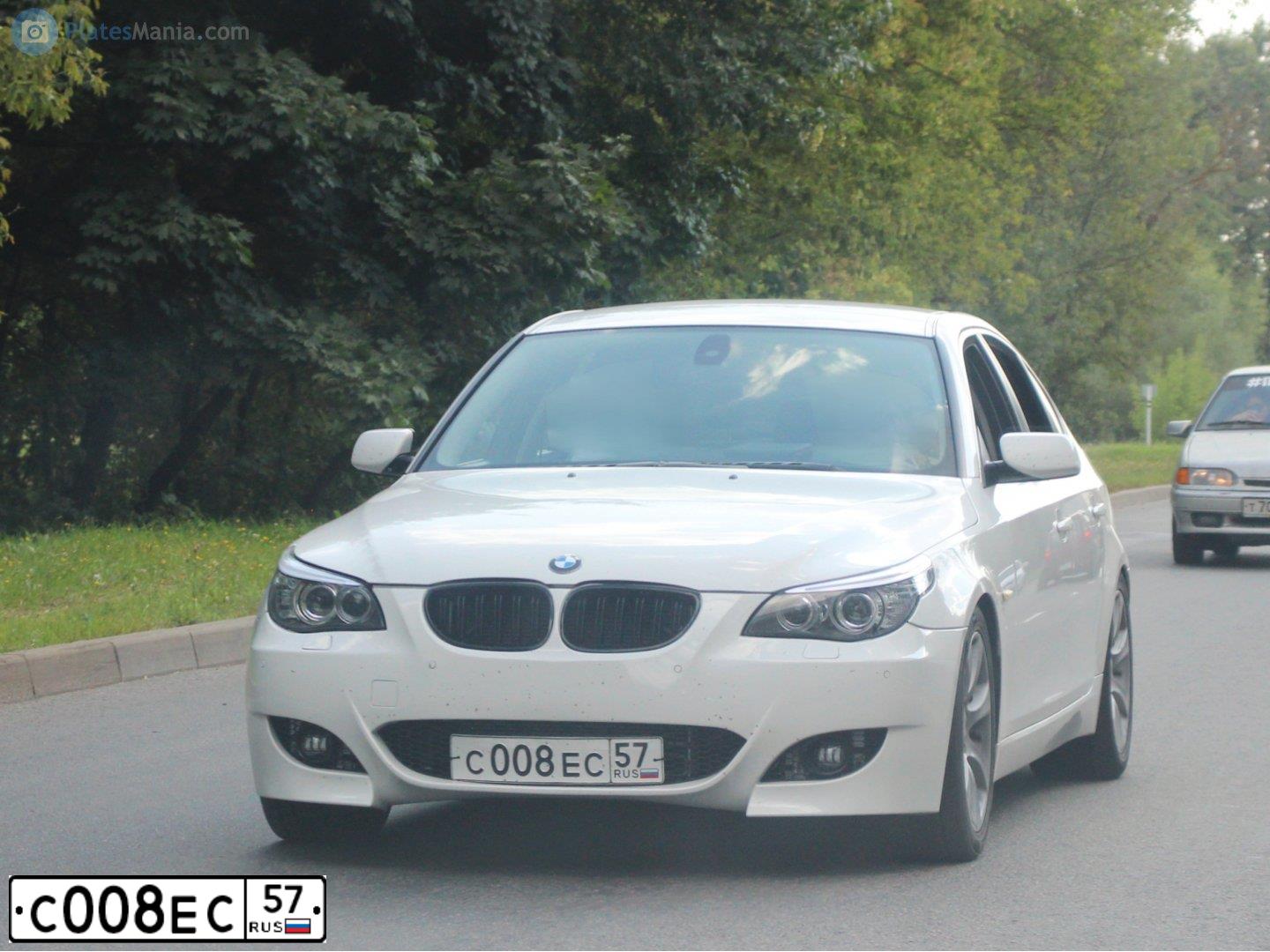Фото автомобиля LADA 2109 SAMARA, 2003 — госномер С008ЕС57. Цвет: СЕРЕБРИСТЫЙ ЖЕЛТО-ЗЕЛЕНЫЙ
