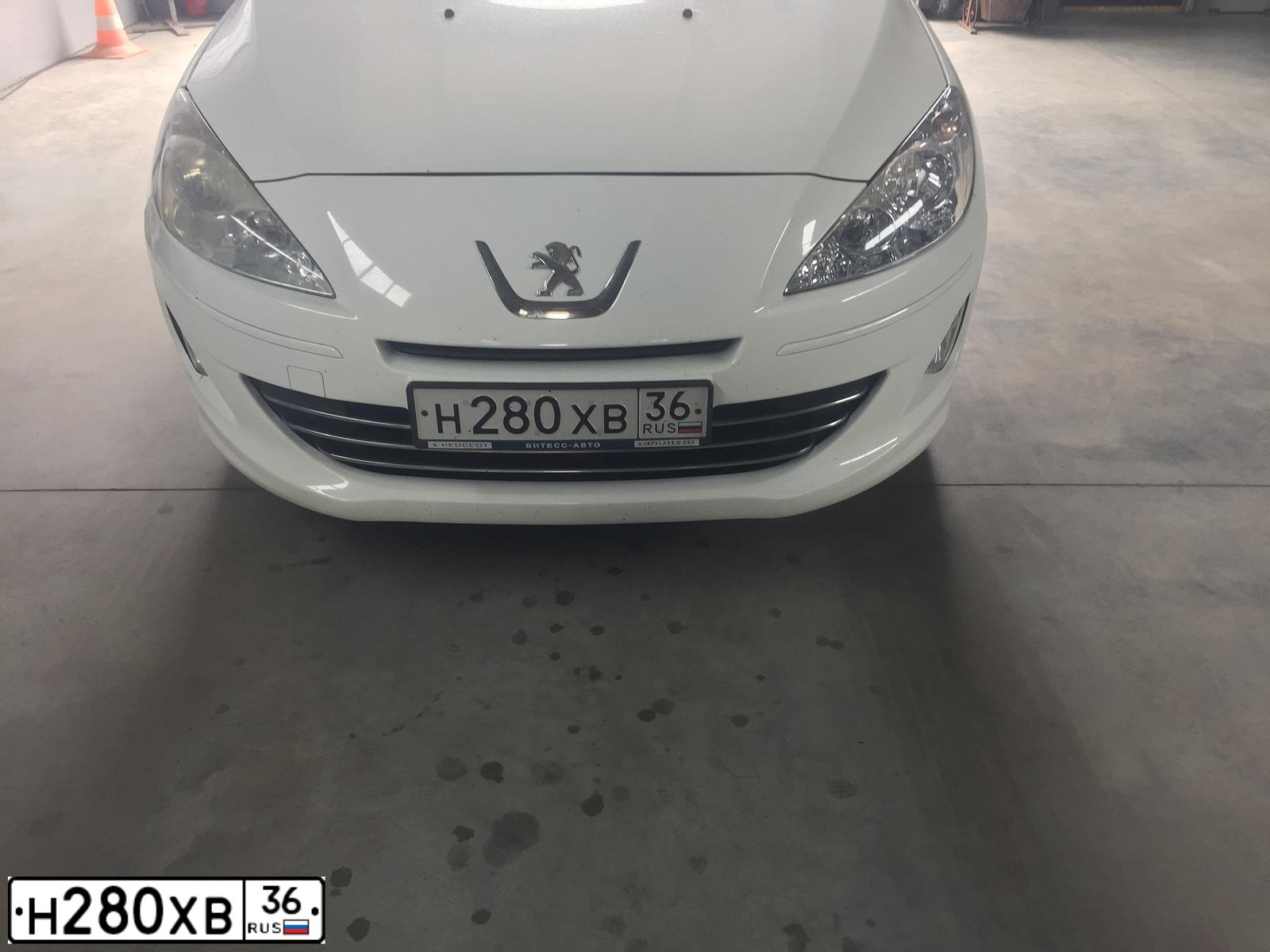 Фото автомобиля PEUGEOT T 408, 2013 — госномер Н280ХВ36. Цвет: Белый