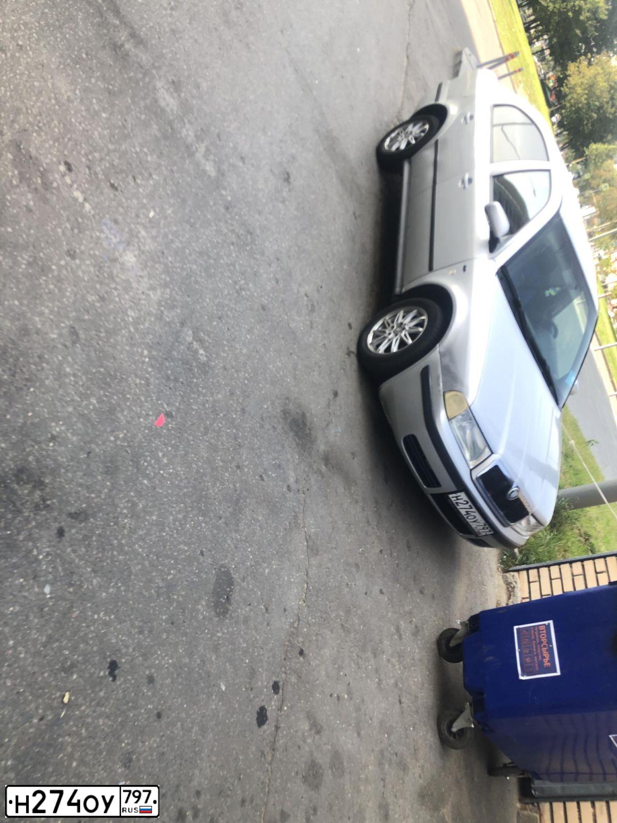 Фото автомобиля SKODA OCTAVIA, 2003 — госномер Н274ОУ797. Цвет: Серый